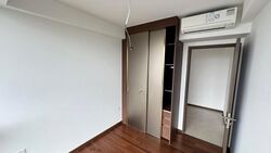 Slim Barracks Rise (D5), Condominium #635017271